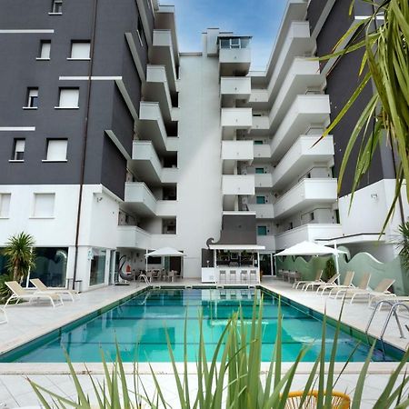 Nero D'Avorio Apartments Rimini Kültér fotó