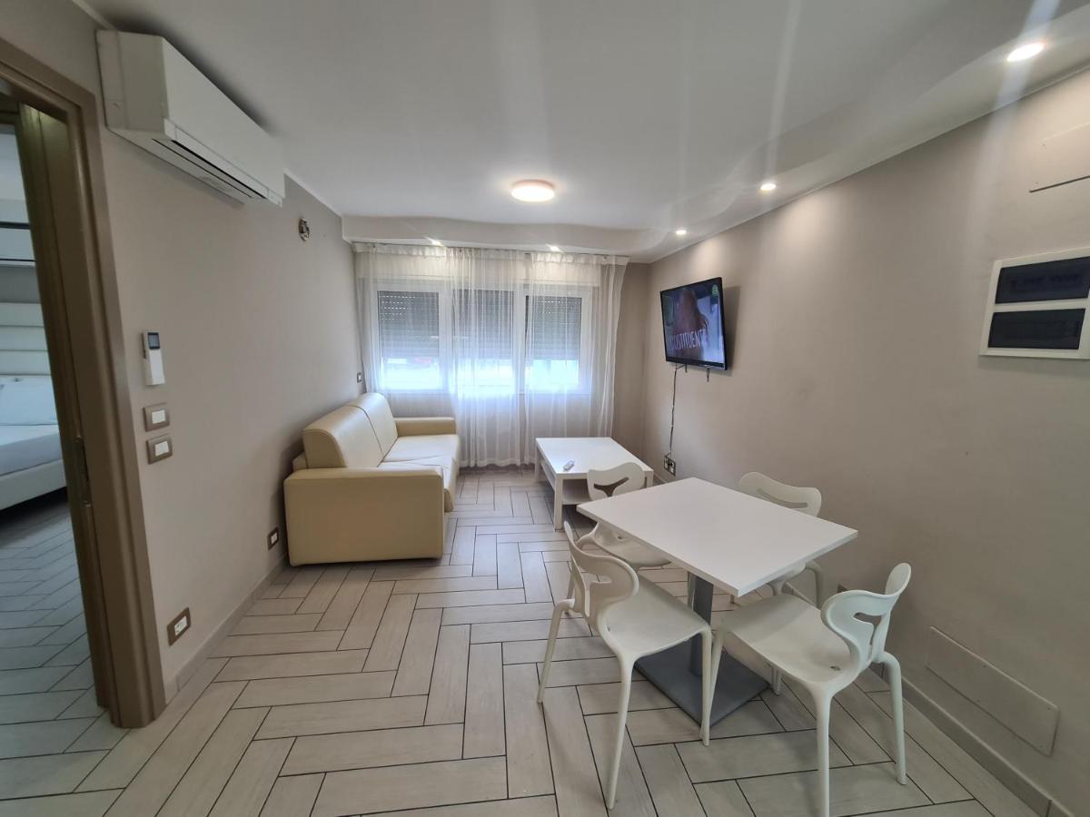 Nero D'Avorio Apartments Rimini Kültér fotó