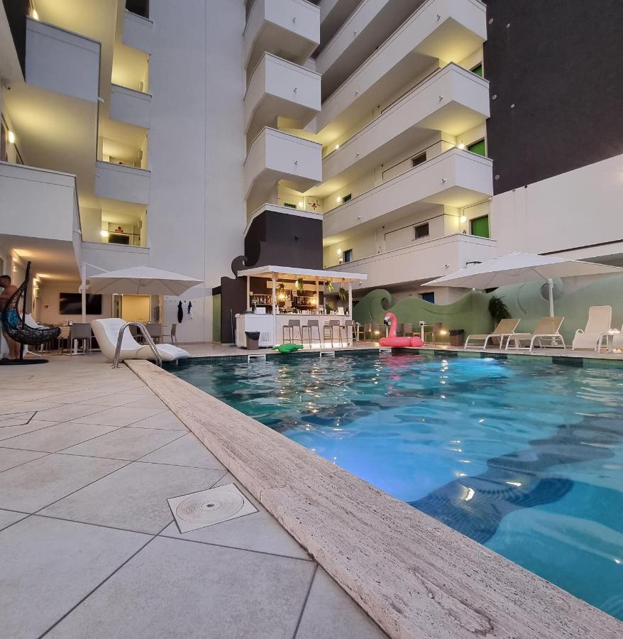 Nero D'Avorio Apartments Rimini Kültér fotó
