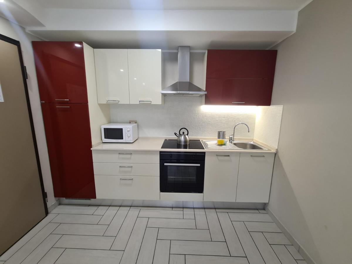 Nero D'Avorio Apartments Rimini Kültér fotó